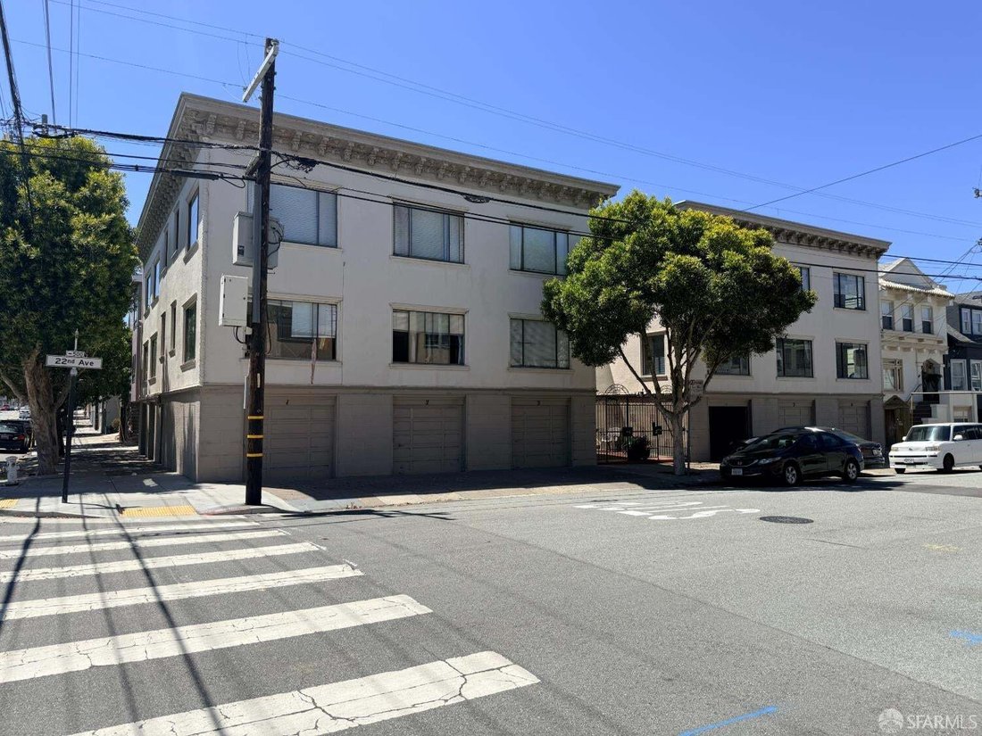 San Francisco, California, United States 1 - 18662701