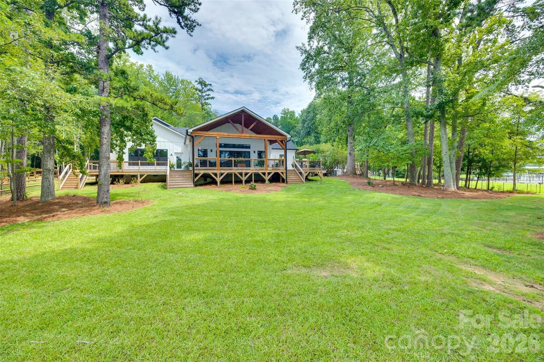 House in Clover, South Carolina, United States 2 - 18663262