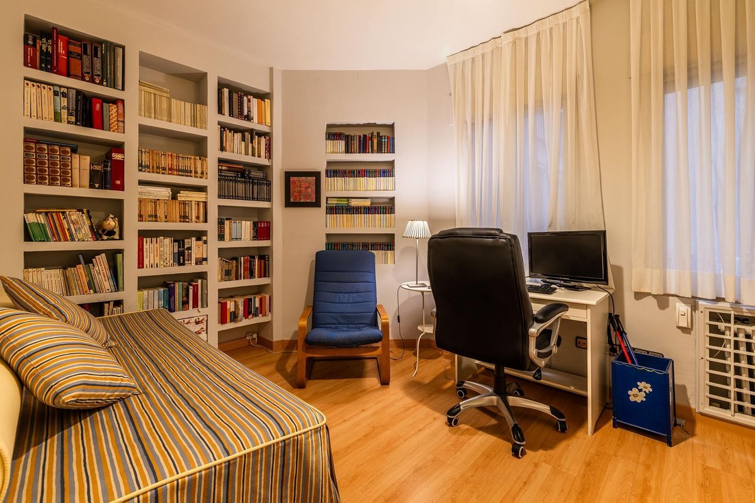 Apartment in Chamberi, Madrid, Spain 3 - 18659312