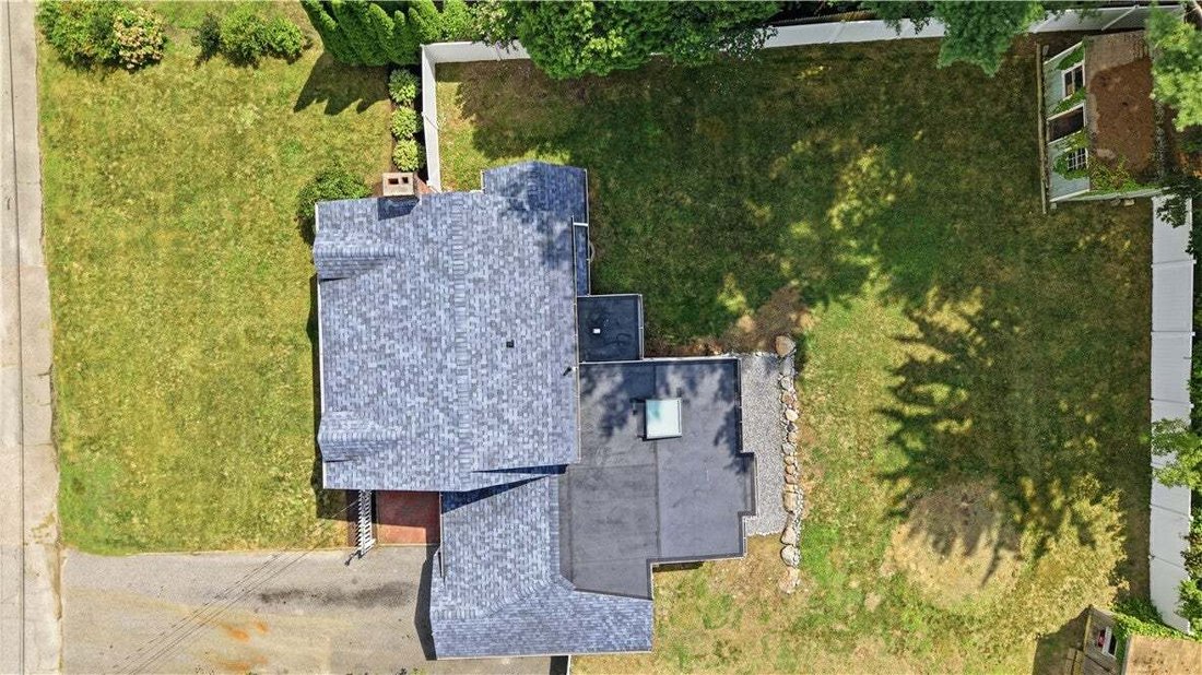 House in Cranston, Rhode Island, United States 4 - 18661887