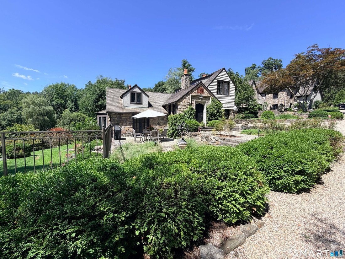 House in Newtown, Connecticut, United States 2 - 18670623