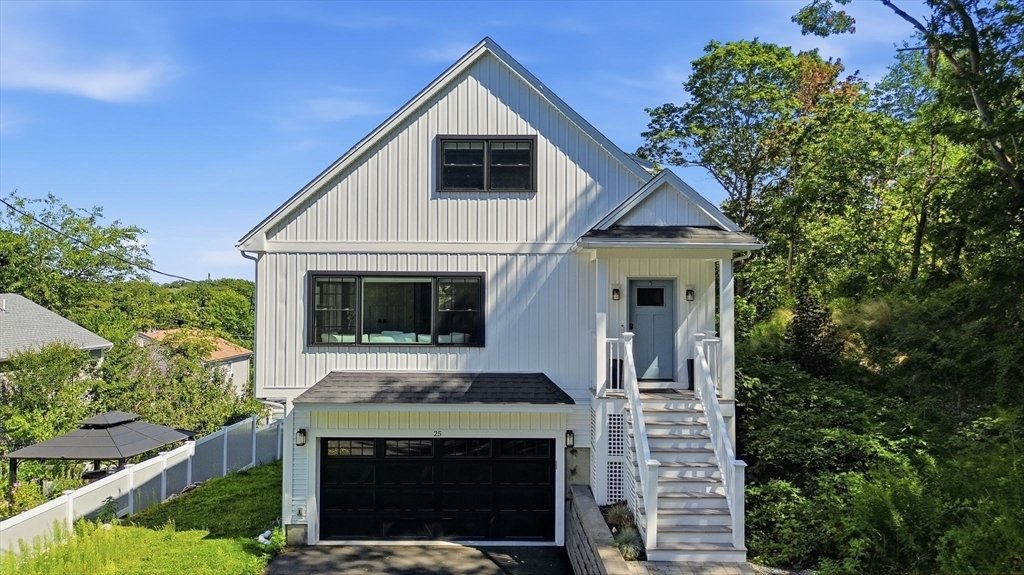 House in Saugus, Massachusetts, United States 1 - 18665577