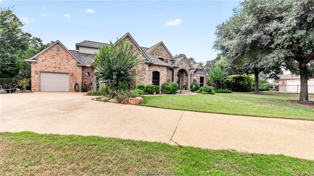 House in College Station, Texas, United States 2 - 18669557