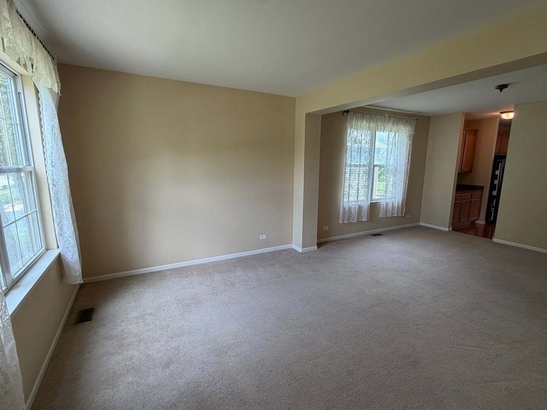 House in Oswego, Illinois, United States 3 - 18663094