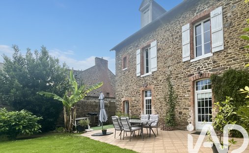 House in Chateauneuf-d'Ille-et-Vilaine, Brittany, France 1