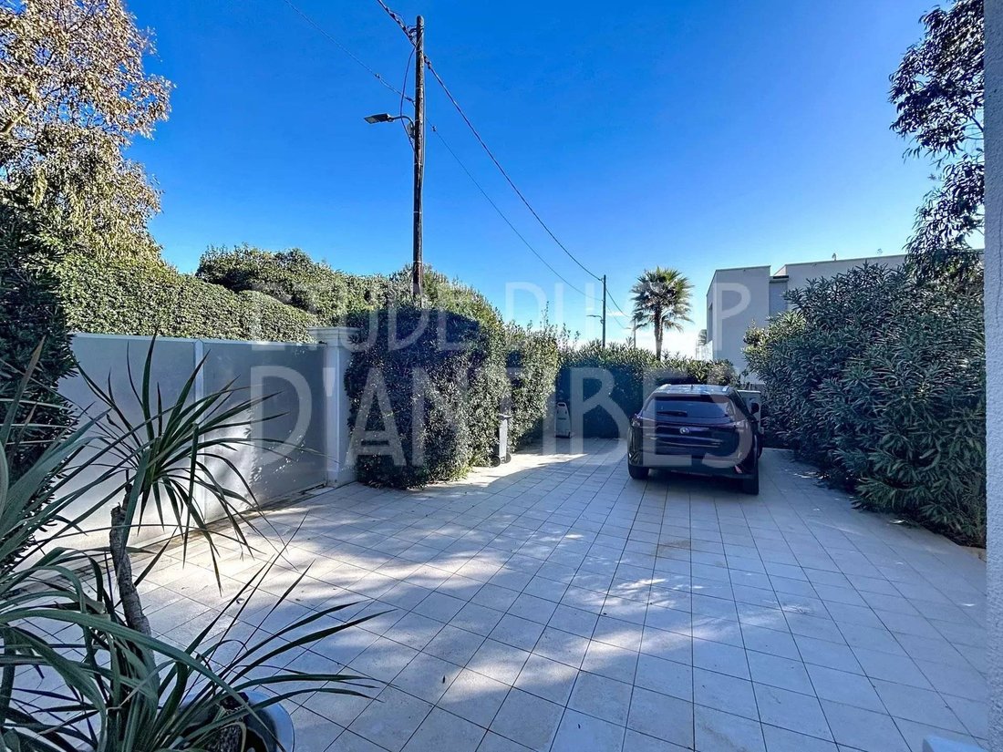 Villa in Fontmerle, Antibes, France 5 - 17149571