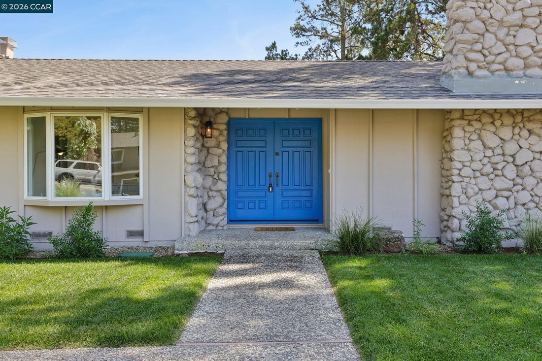 House in Moraga, California, United States 3 - 18666384
