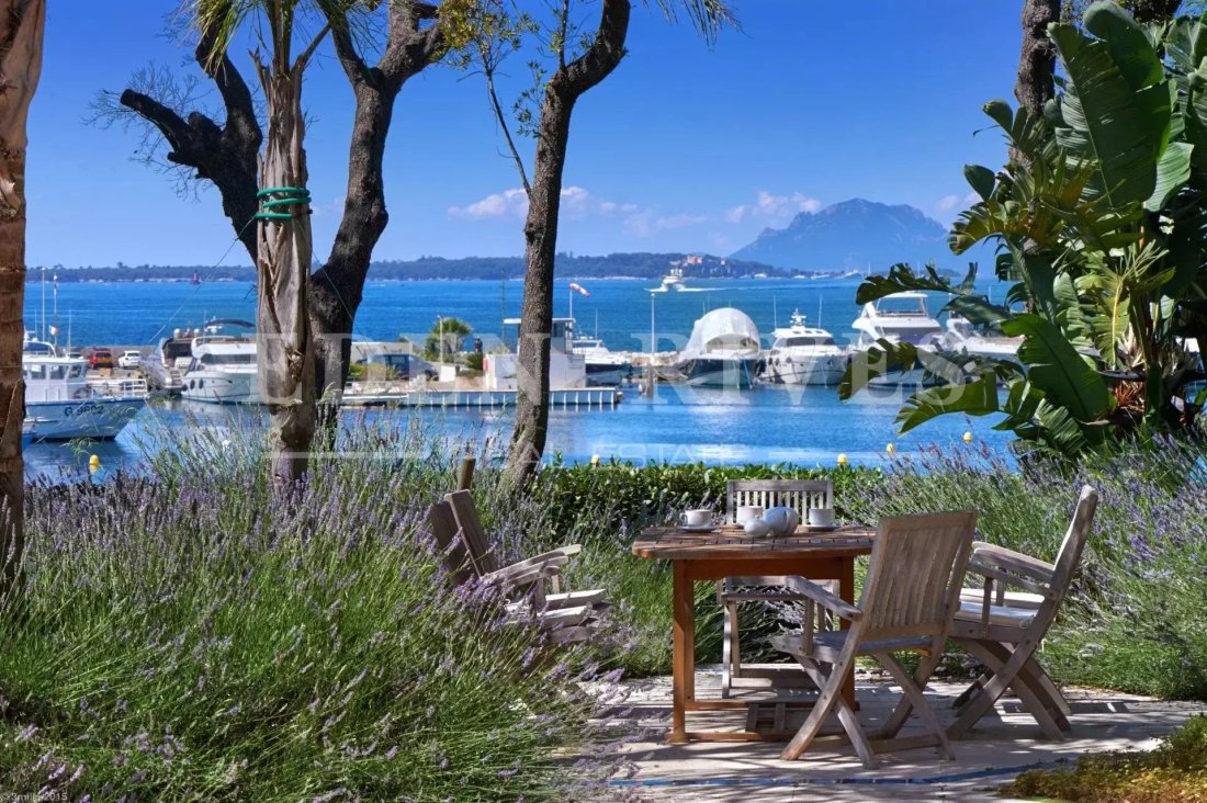 House in Vieille Ville, Antibes, France 1 - 15404757