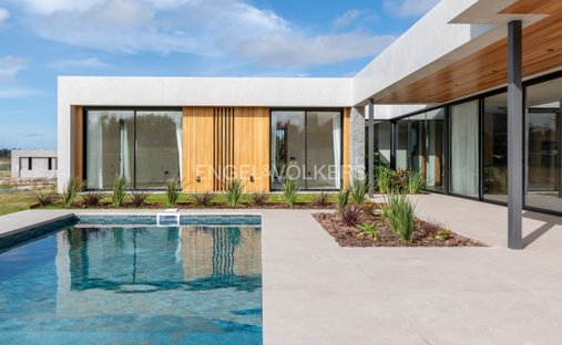 House in La Cantera, Canelones Department, Uruguay 1