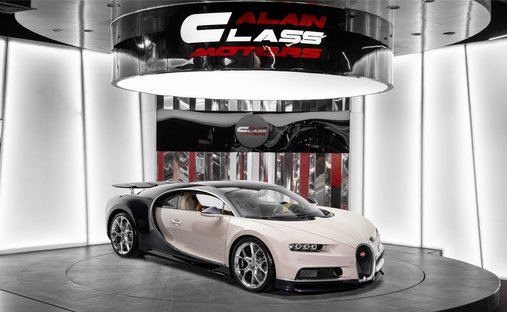 2018 Bugatti Chiron awd in Dubai, United Arab Emirates 1
