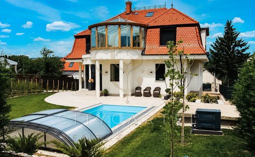 Villa in Budaörs, Pest County, Hungary 1