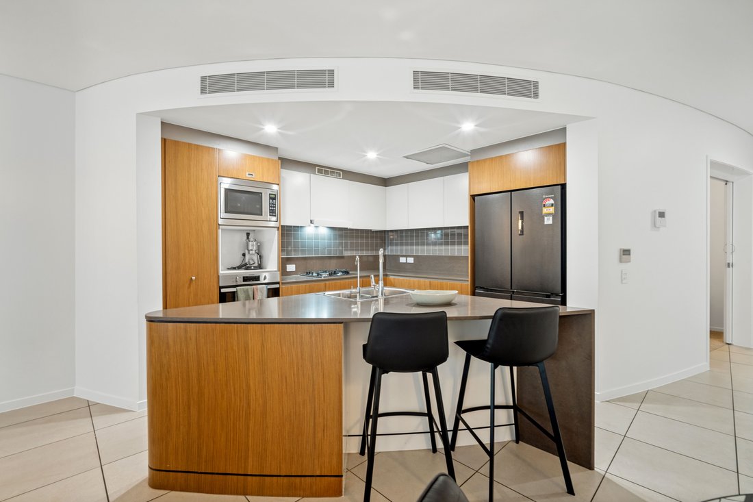 Apartment in North Ward, Queensland, Australia 5 - 18672368