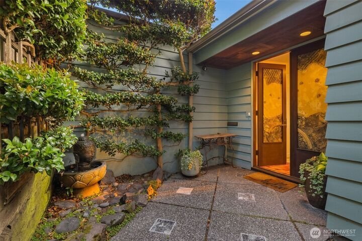 House in Seattle, Washington, United States 2 - 18673059