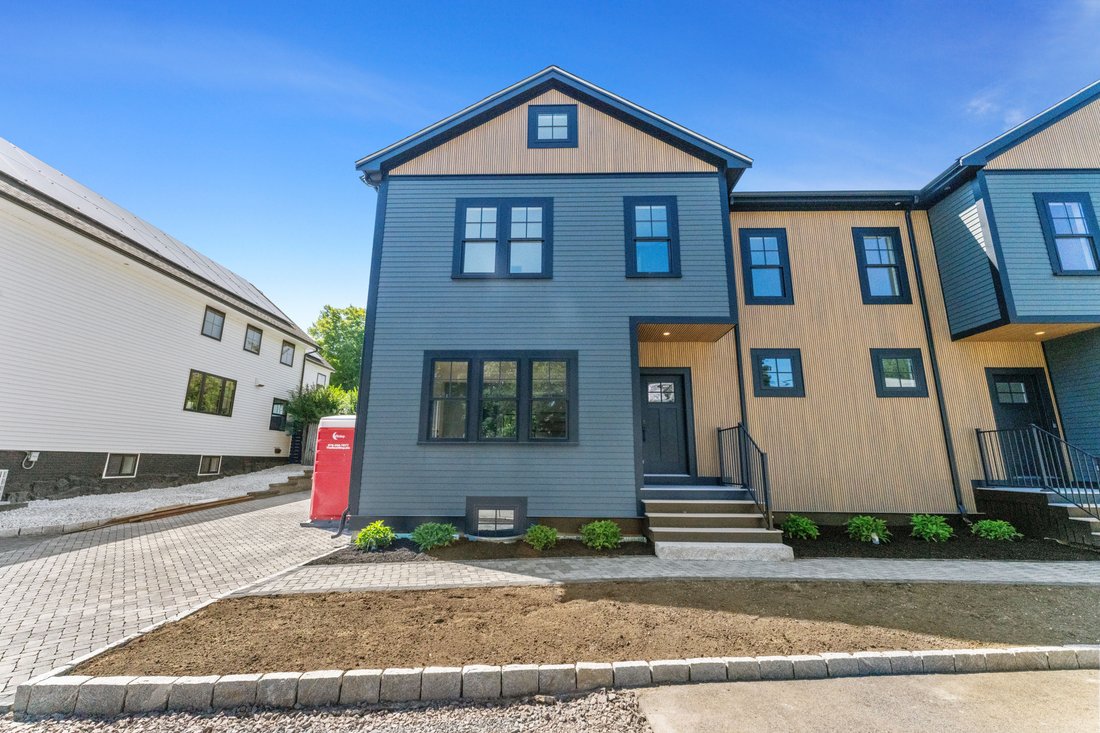 Condo in Manchester-by-the-Sea, Massachusetts, United States 1 - 18672962