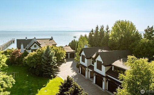 House in Freeland, Washington, United States 1