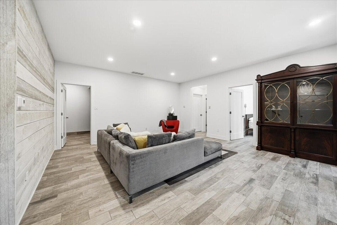House in Beverly Shores, Indiana, United States 5 - 18672946