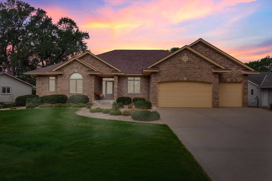 House in Arden Hills, Minnesota, United States 3 - 18672974