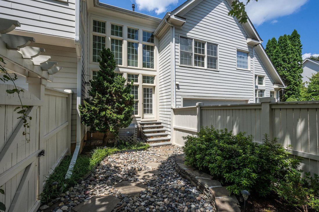 Townhouse in Fairfax, Virginia, United States 2 - 18672958