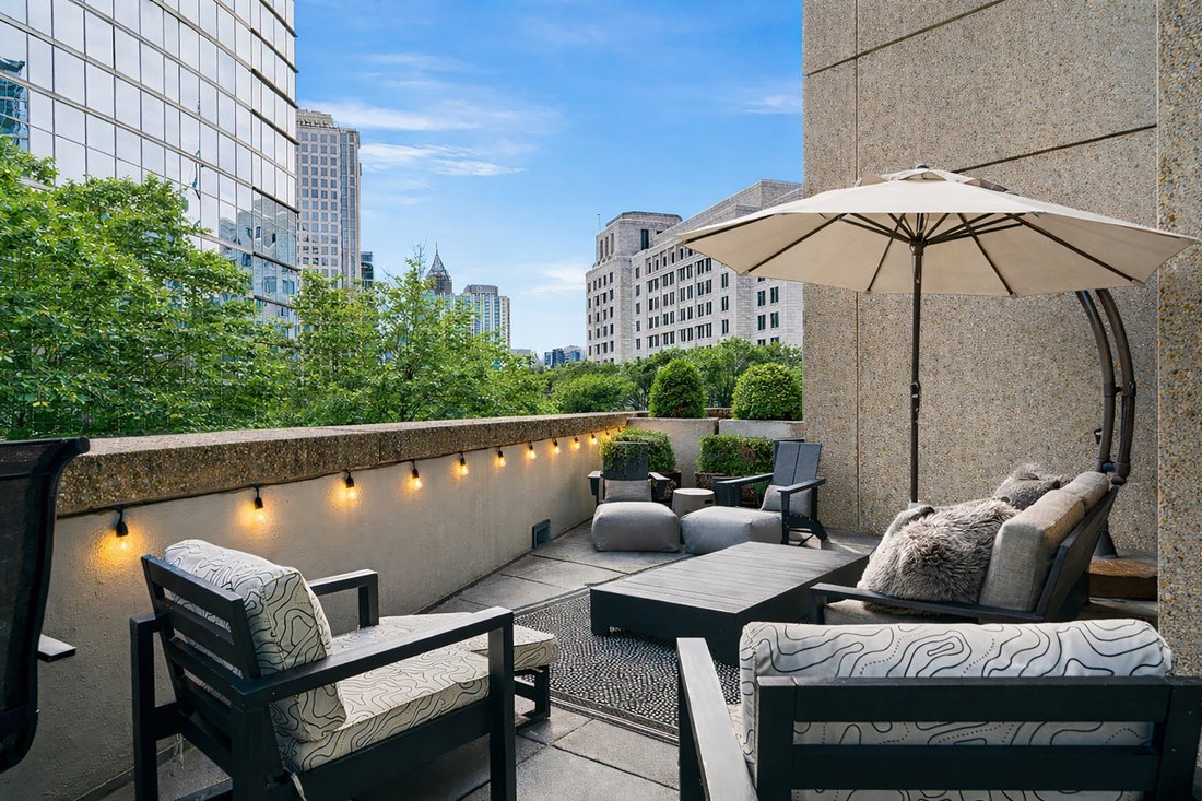Condo in Atlanta, Georgia, United States 1 - 18673050