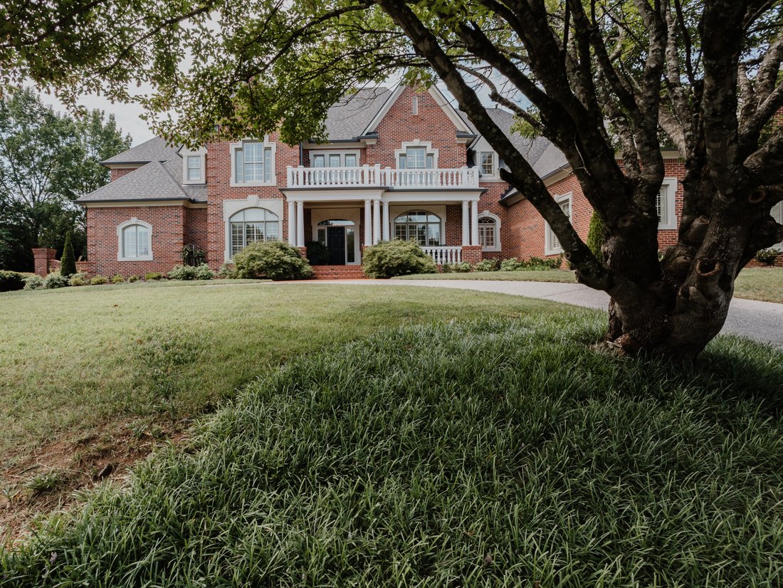 Knoxville, Tennessee, United States 2 - 18673041