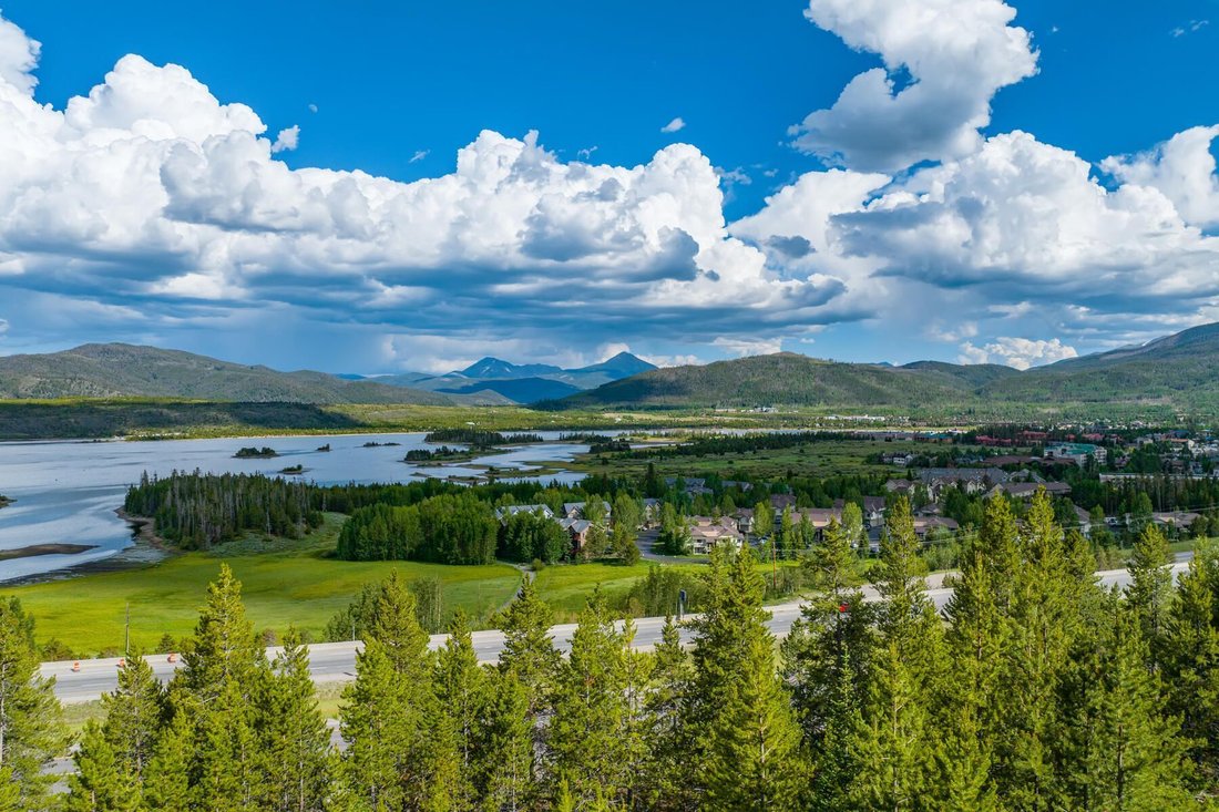 Frisco, Colorado, United States 3 - 18673046