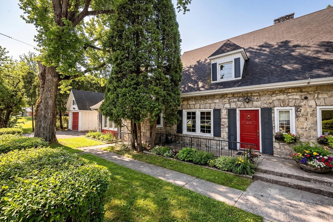 House in Saguenay, Quebec, Canada 5 - 18673047