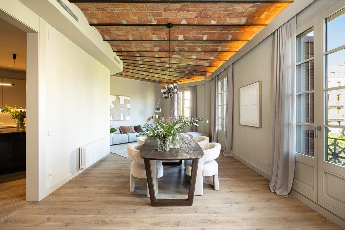 Apartment in Eixample, Barcelona, Spain 4 - 18673014