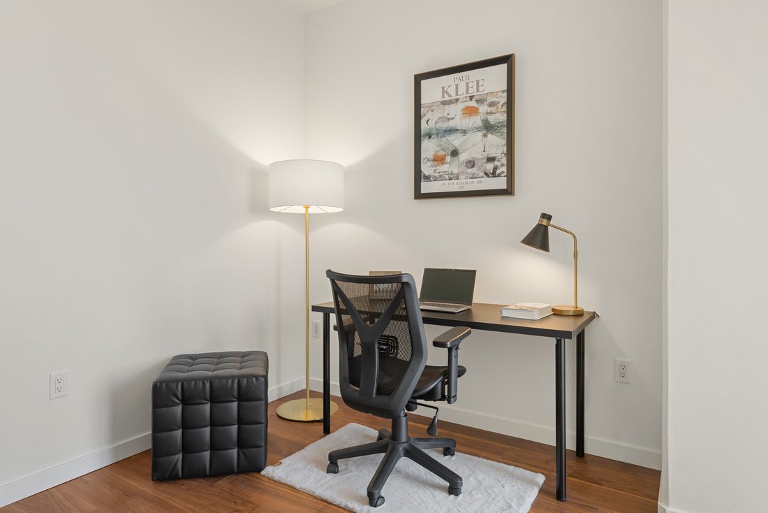 Condo in Seattle, Washington, United States 5 - 18673055