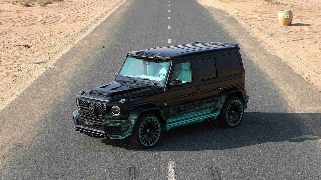 Suv in Dubai, United Arab Emirates 2 - 18673036