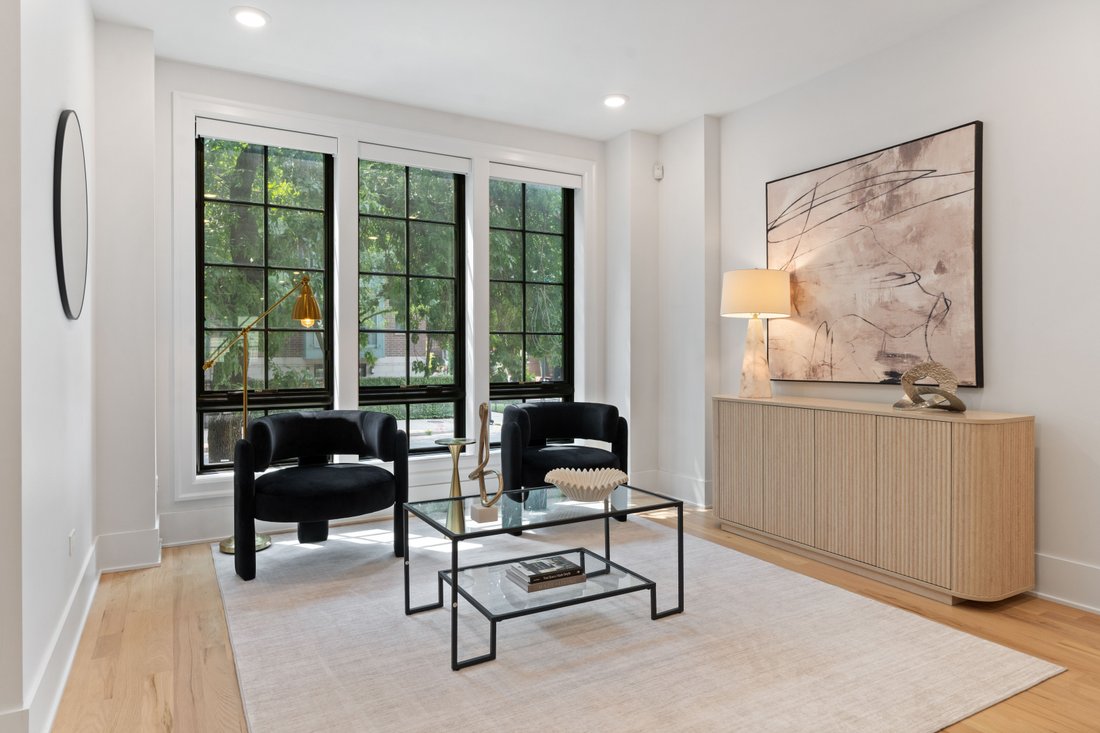 Condo in Chicago, Illinois, United States 2 - 18673052
