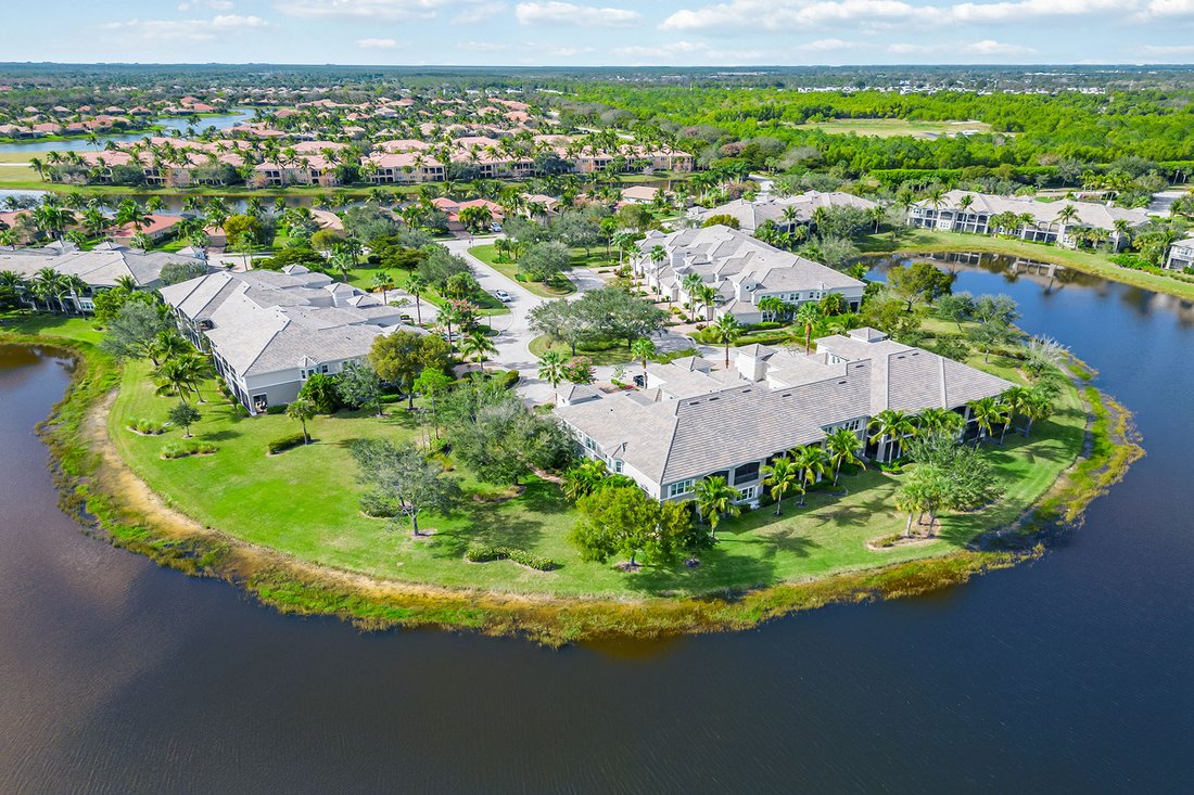Condominio a Naples, Florida, Stati Uniti 2 - 16042356