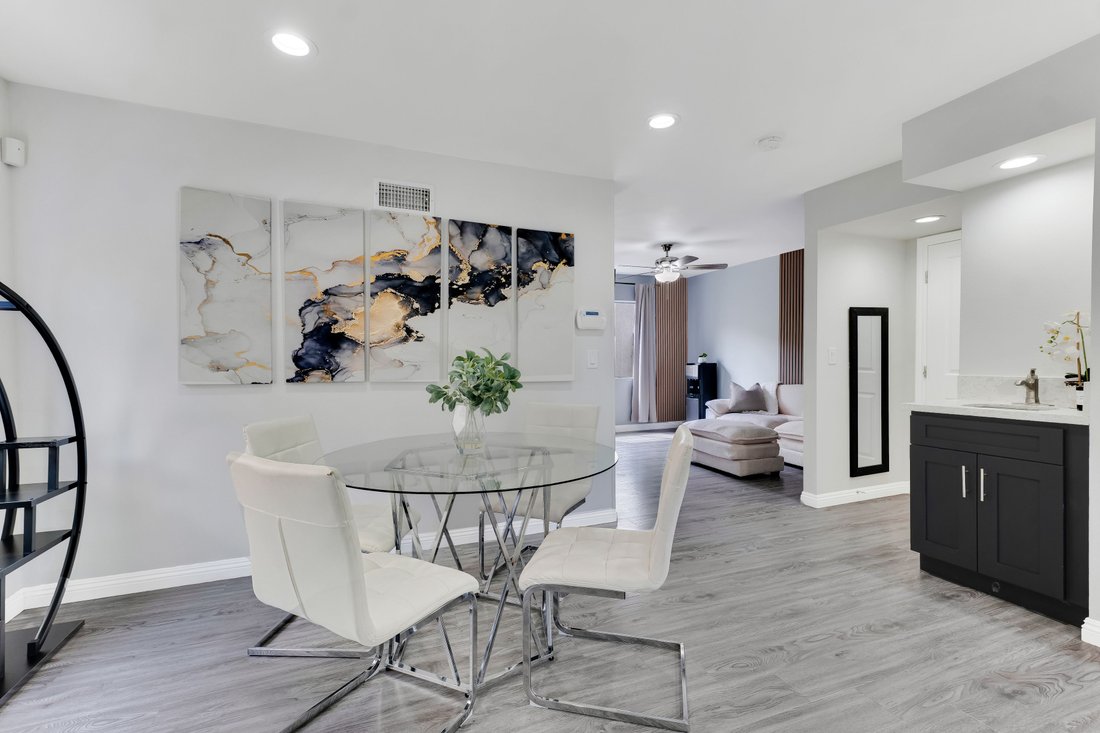 Townhouse in Hidden Hills, California, United States 2 - 18673042