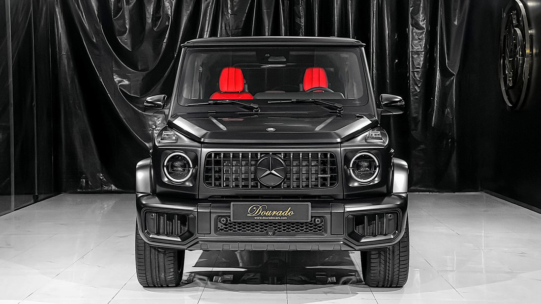 Suv in Dubai, United Arab Emirates 2 - 18672995