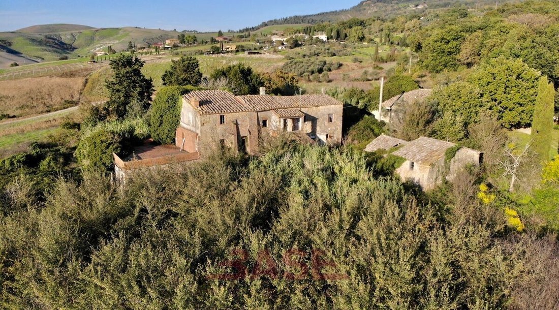 Country House in Volterra, Tuscany, Italy 1 - 18673201