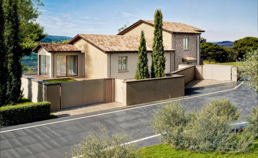 Apartment in Casale Marittimo, Tuscany, Italy 1