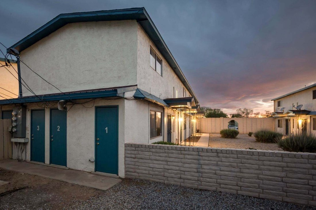 Albuquerque, New Mexico, United States 3 - 18673115