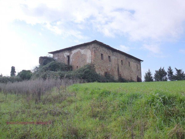 Estate in Volterra, Tuscany, Italy 2 - 18673442