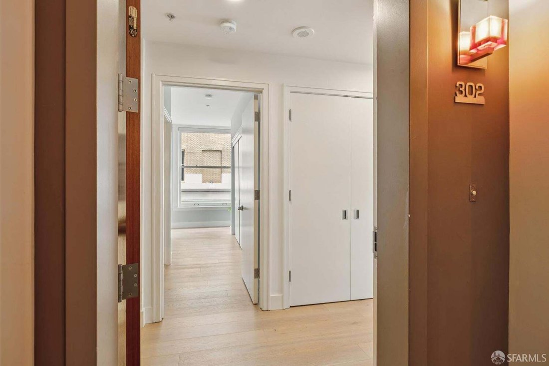 Condo in San Francisco, California, United States 4 - 18673145