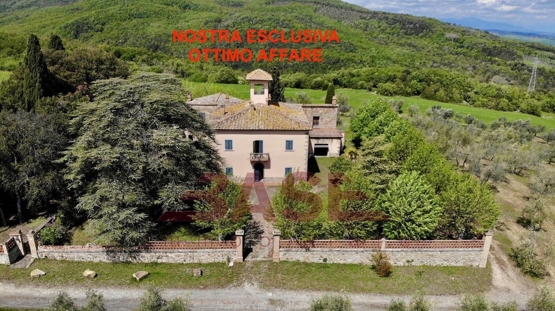 Villa in Montecatini Val di Cecina, Tuscany, Italy 1 - 18673487