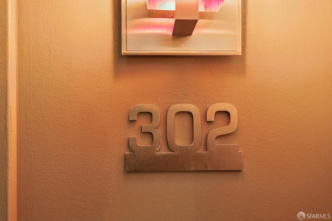 Condo in San Francisco, California, United States 3 - 18673145
