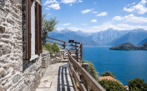 Casa a Pianello del Lario, Lombardia, Italia 1
