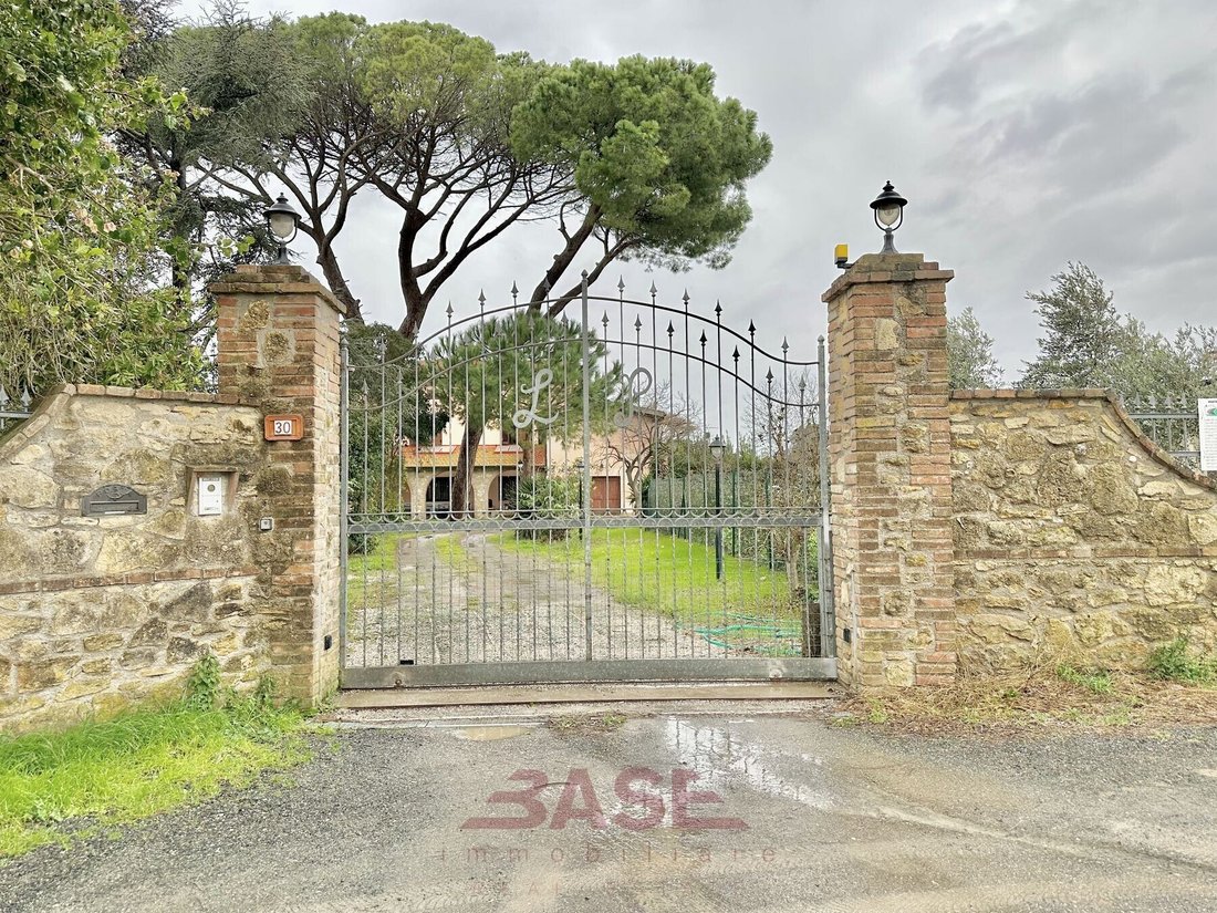 Country House in Cecina Centro, Cecina, Tuscany 2 - 18673220