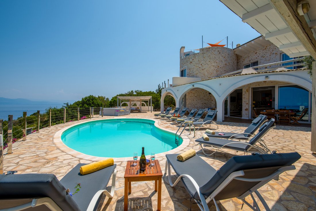 Villa in Paxi, Peloponnese, Western Greece and the Ionian, Greece 4 - 18673143
