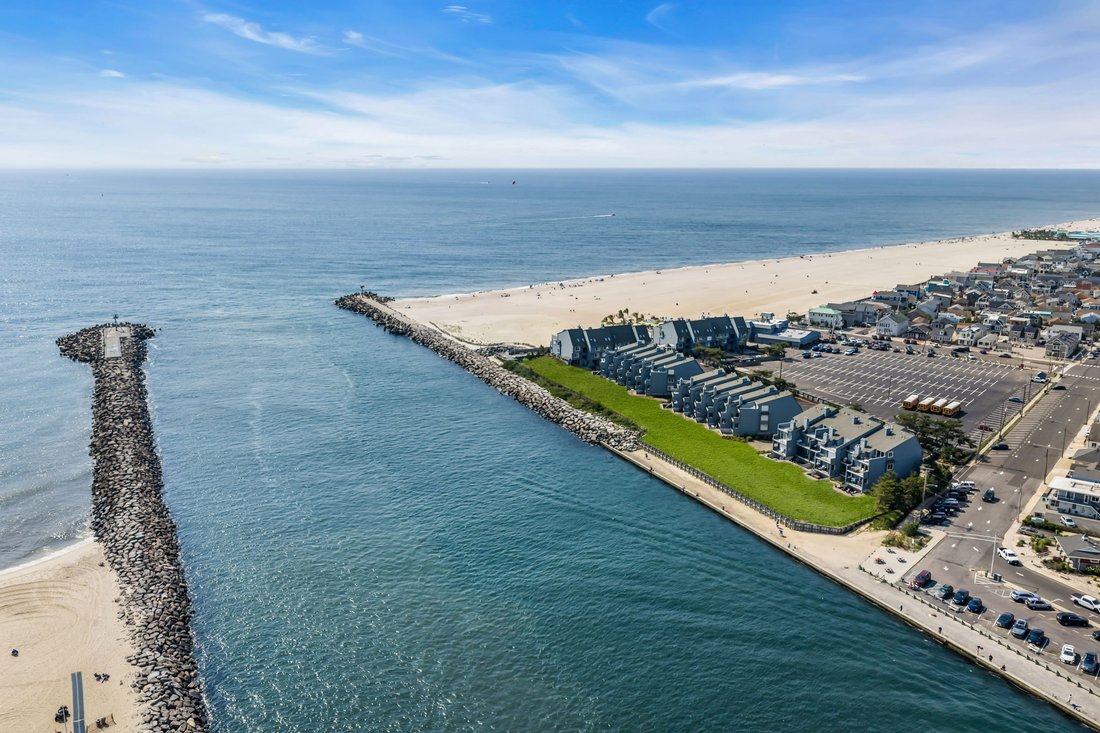 Condo in Point Pleasant Beach, New Jersey, United States 2 - 18673073