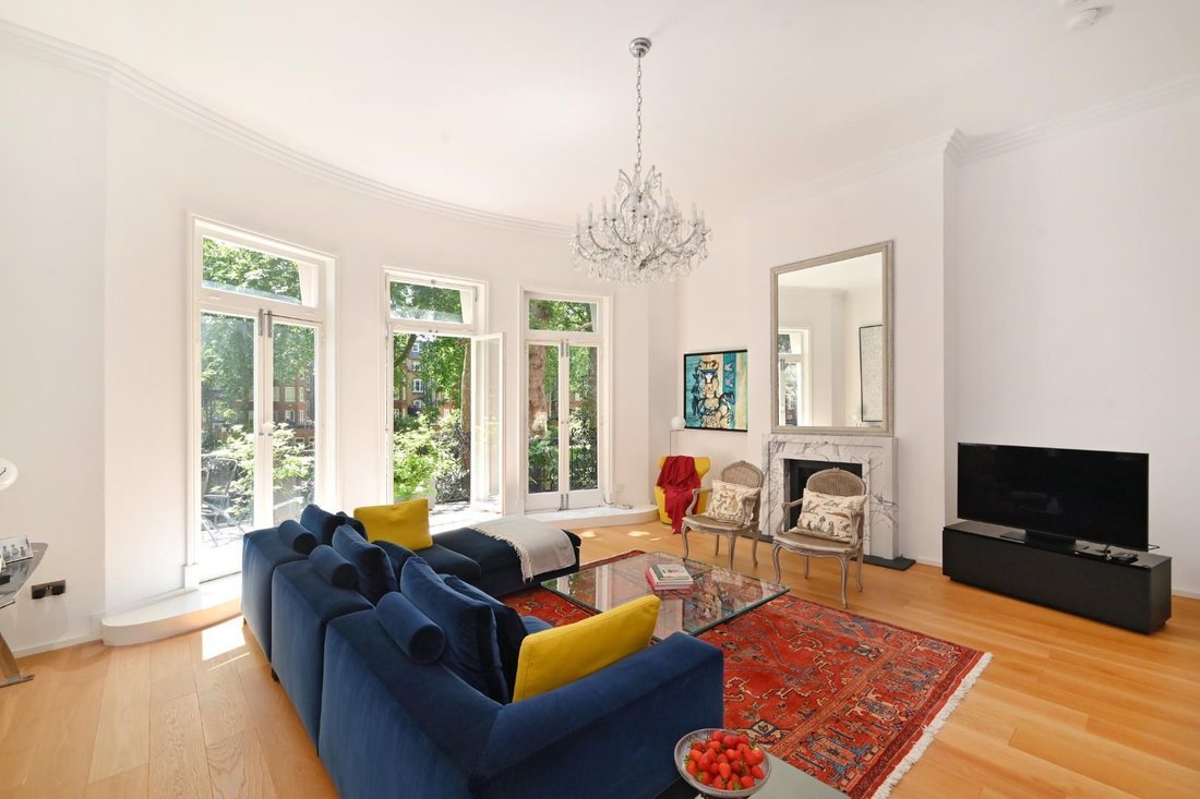 Apartment in Earls Court, Kensington And Chelsea, England 4 - 18673170