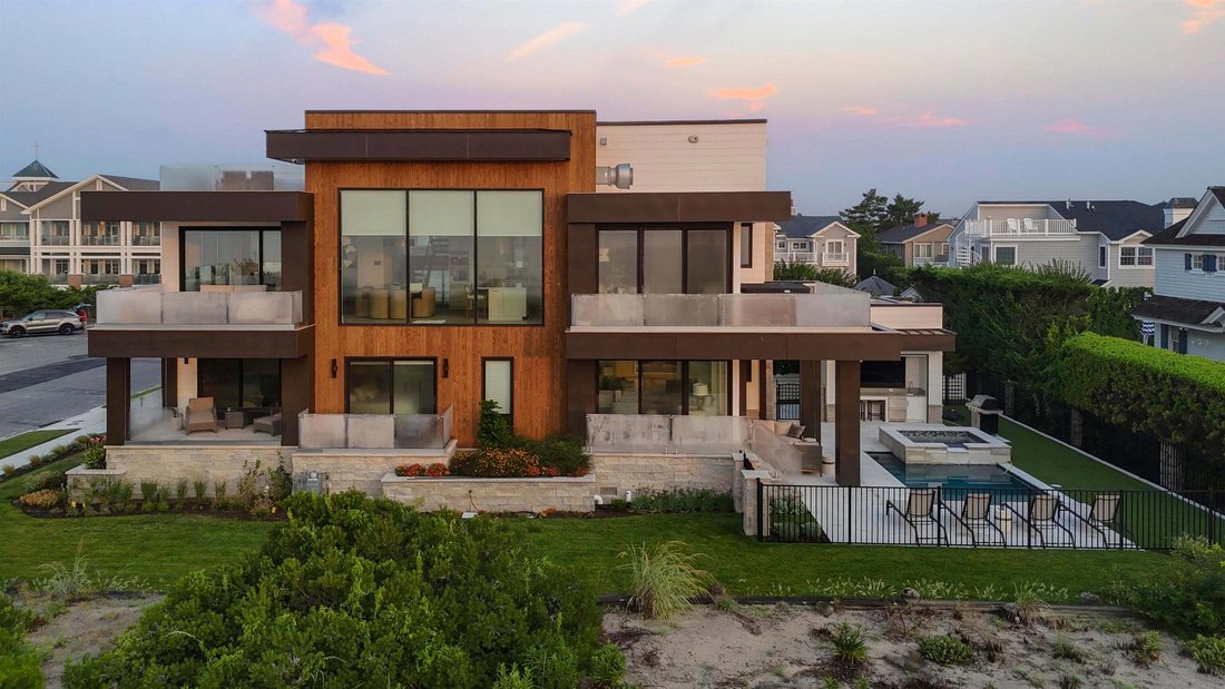 House in Stone Harbor, New Jersey, United States 2 - 18673158