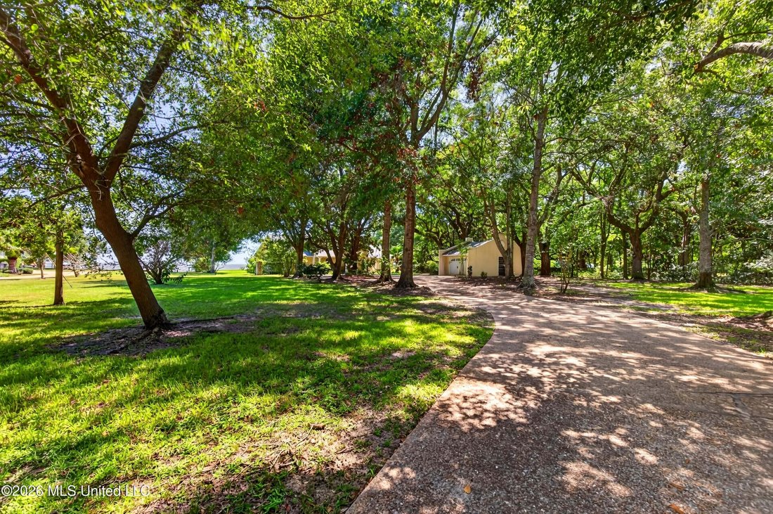 House in Gautier, Mississippi, United States 4 - 18673148