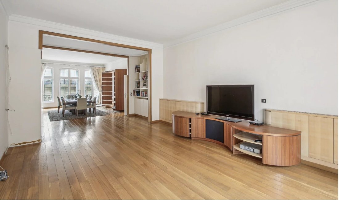 Apartment in Bois de Boulogne, Paris 16e Arrondissement, Paris 2 - 18673309
