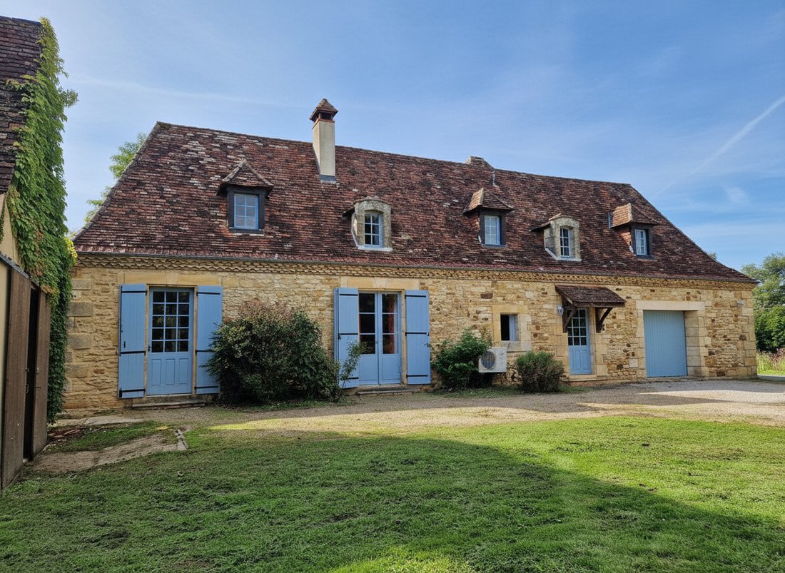 House in Le Bugue, Nouvelle-Aquitaine, France 1 - 18673453
