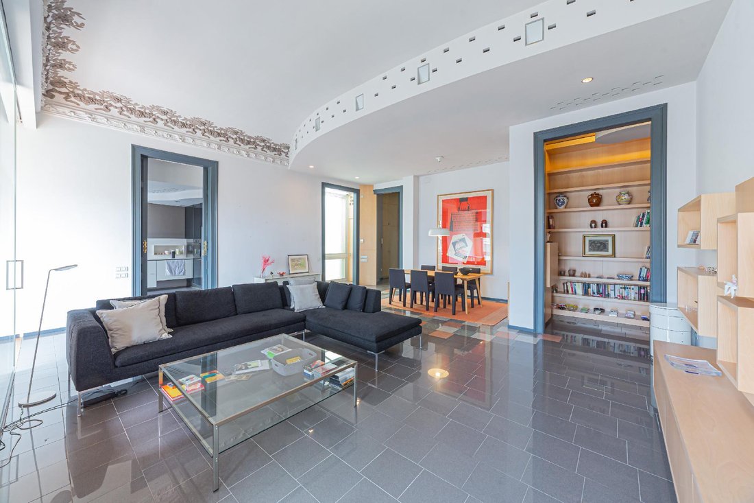 Apartment in Eixample, Barcelona, Spain 3 - 18302146